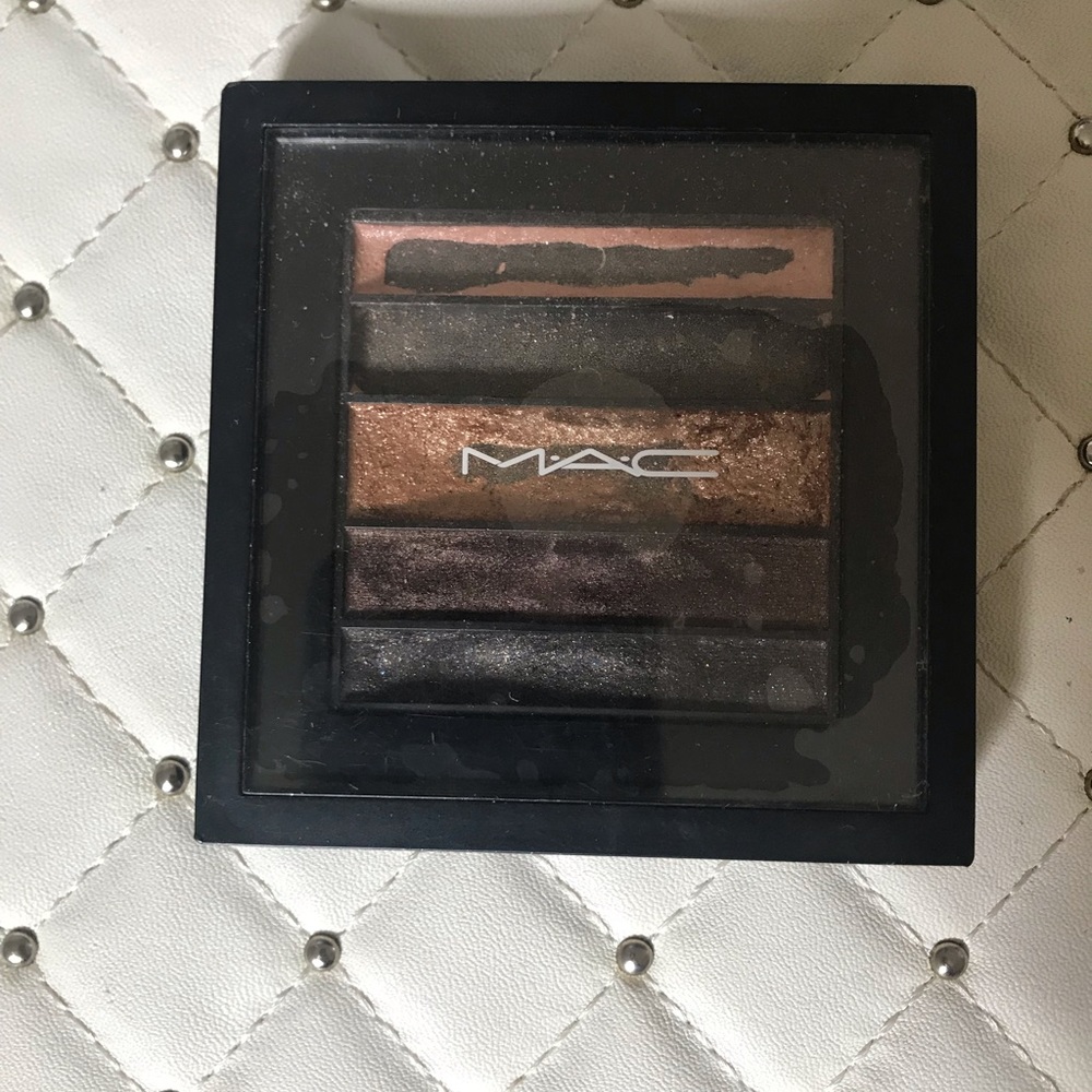 MAC cosmetics eyeshadow